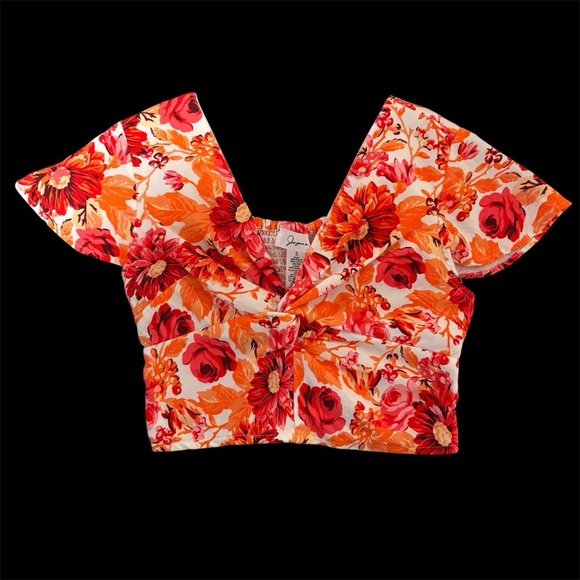 Japna | NWT Floral Flutter Sleeve Crop Top | Smocked Back | Small - Picture 1 of 6